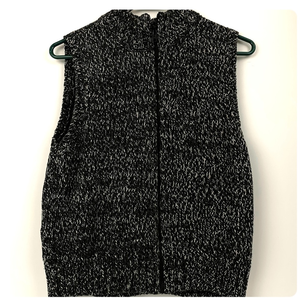 Talbots Black And White Zip Up Vest Small